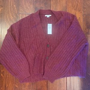 Cropped Button-Up Sweater/Cardigan